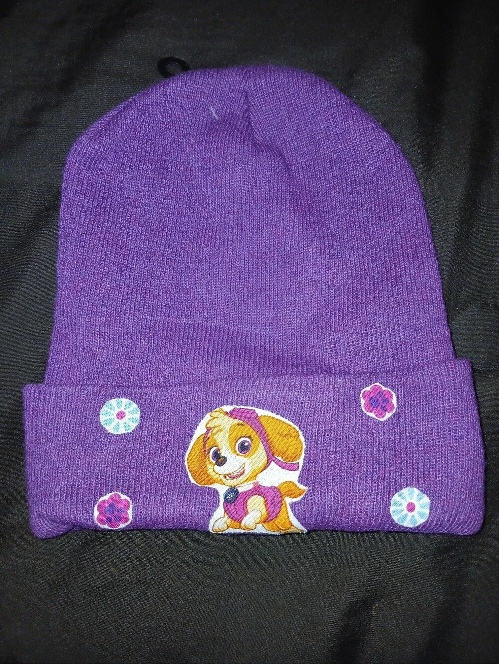 NWT Purple Kids Beanie and Gloves Set with Puppy Character.